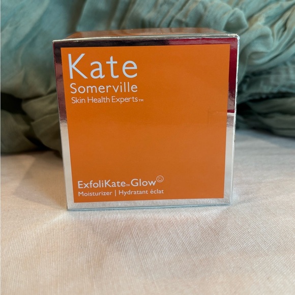 Kate Somerville ExfoliKate® Glow Moisturizer • 50ml / 1.7 fl oz • NWB - Picture 2 of 4